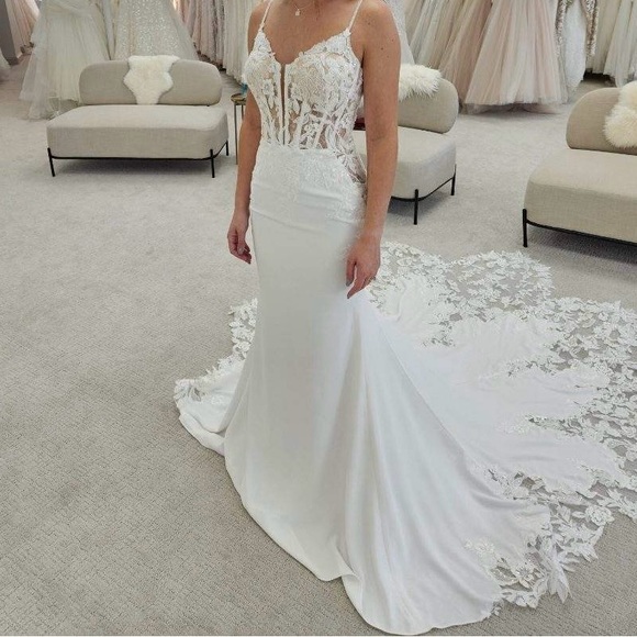 BRAND NEE Violet Grace Fit and Flare Wedding Dress - Picture 7 of 9